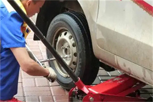 新龙附近拖车24小时服务热线电话