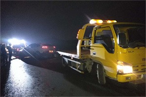 新龙24小时车辆搭电联系电话